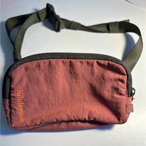 RARE Mini Lululemon belt bag